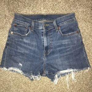 Levi’s shorts